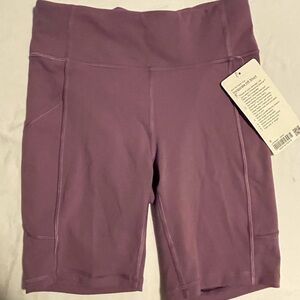 NWT lululemon high rise invigorate shorts size 6